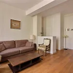 Apartment Place Dauphine - 4 Adults
